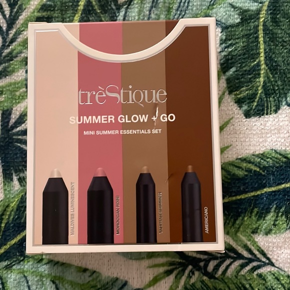 treStiQue Other - Trestique summer glow + go